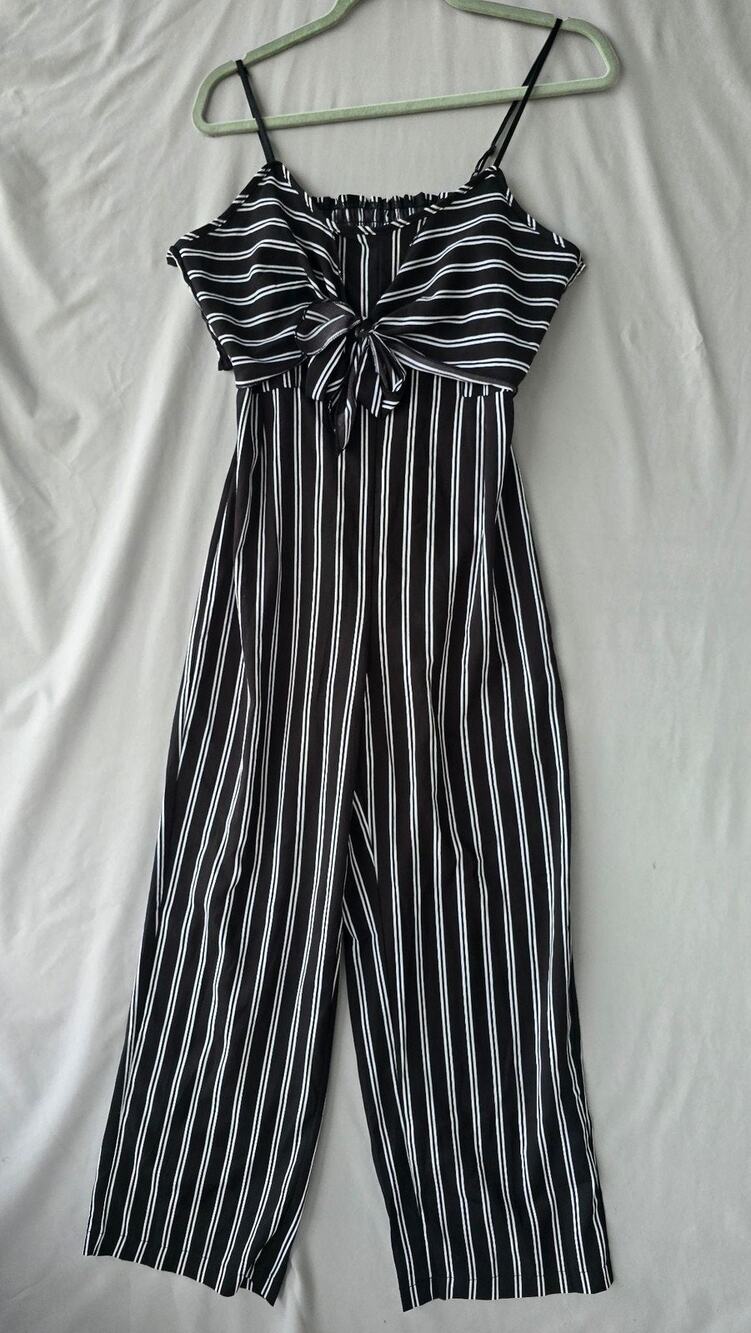Jumpsuit Womens Large Black Striped Tie Front Wide Leg Elastic Waist Sleeveless